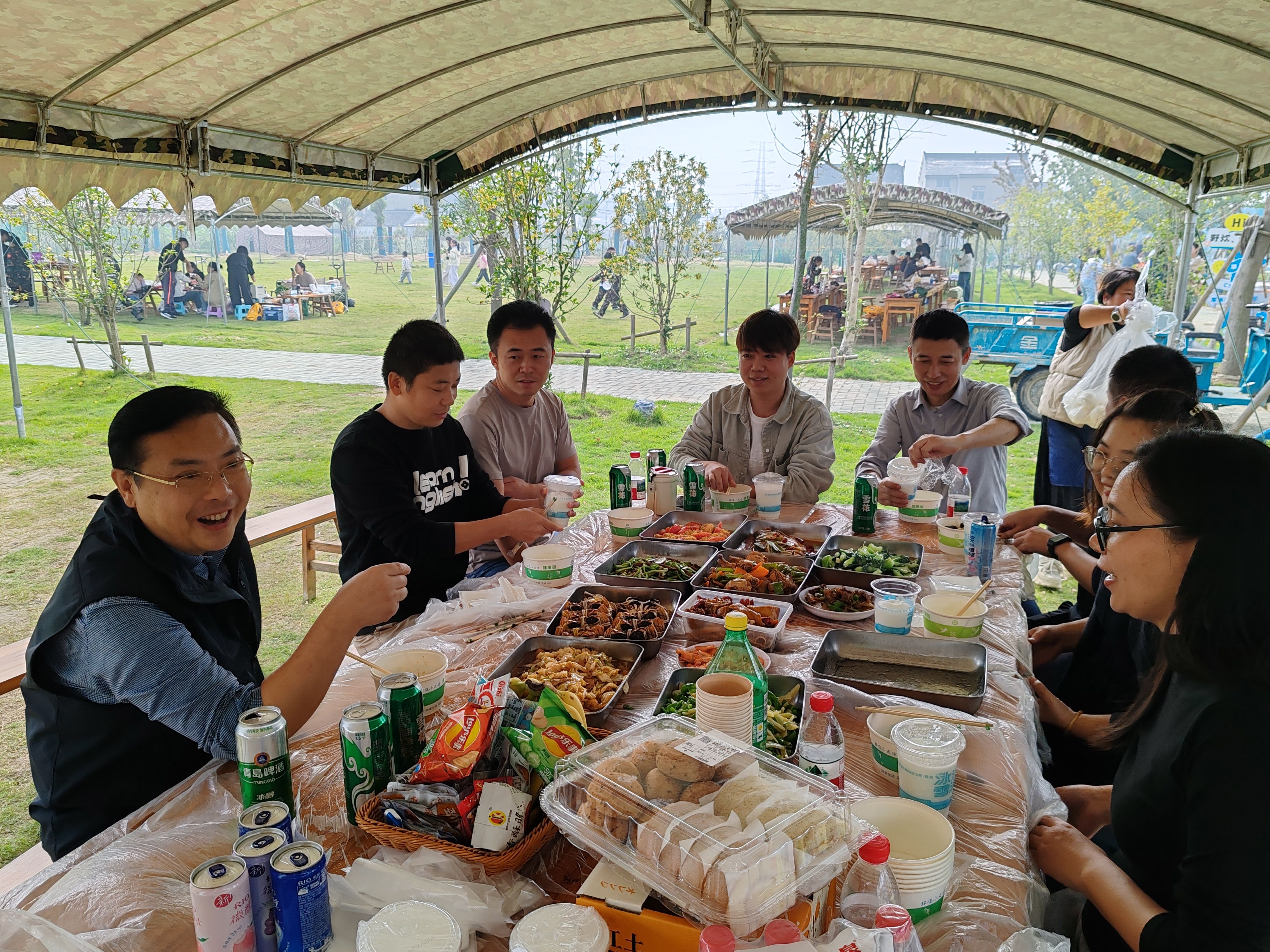 通錦精密2025年金秋迎新戶外團(tuán)建圓滿舉行 通錦精密2025年金秋迎新戶外團(tuán)建圓滿舉行