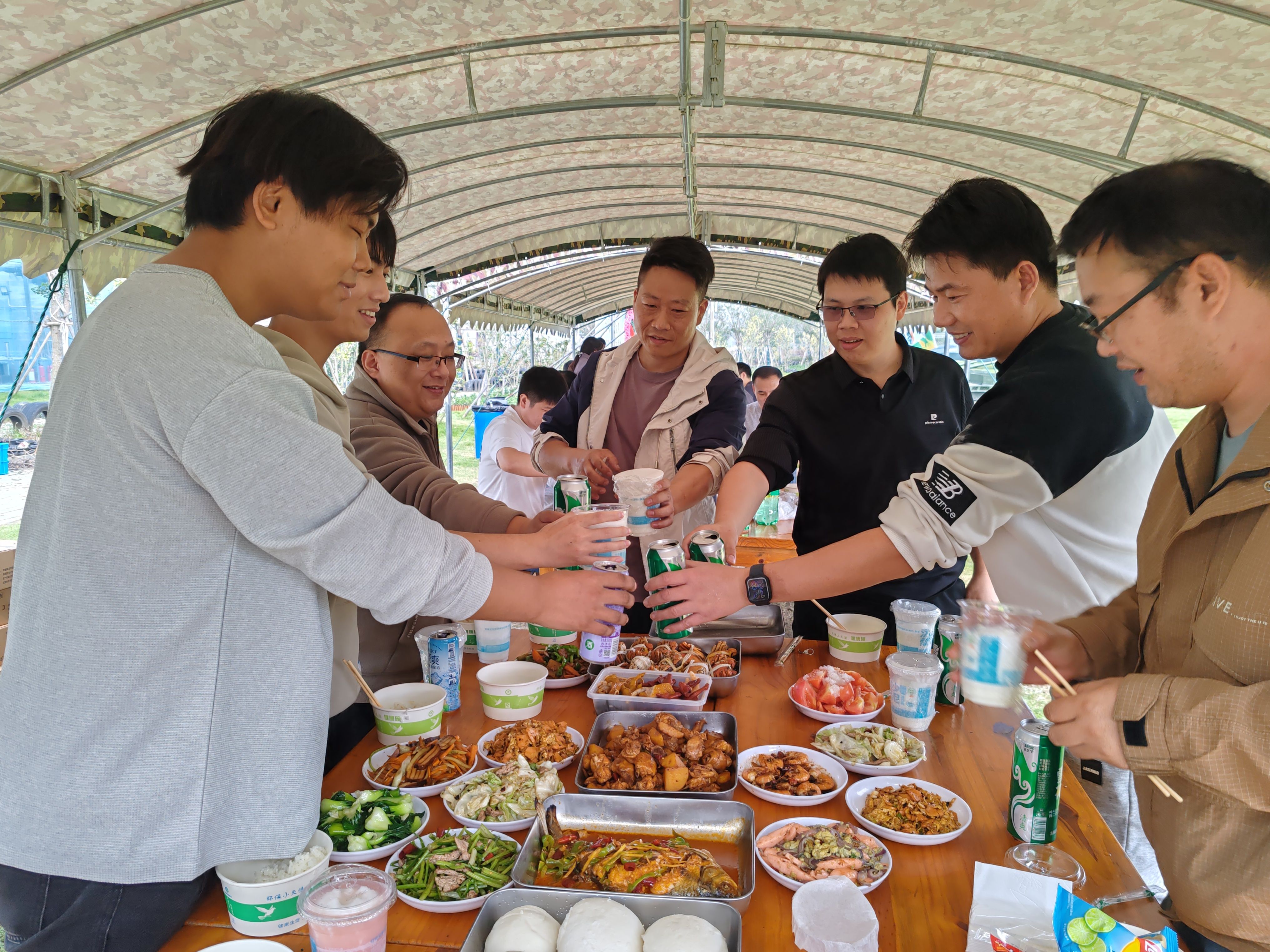 通錦精密2025年金秋迎新戶外團(tuán)建圓滿舉行 通錦精密2025年金秋迎新戶外團(tuán)建圓滿舉行