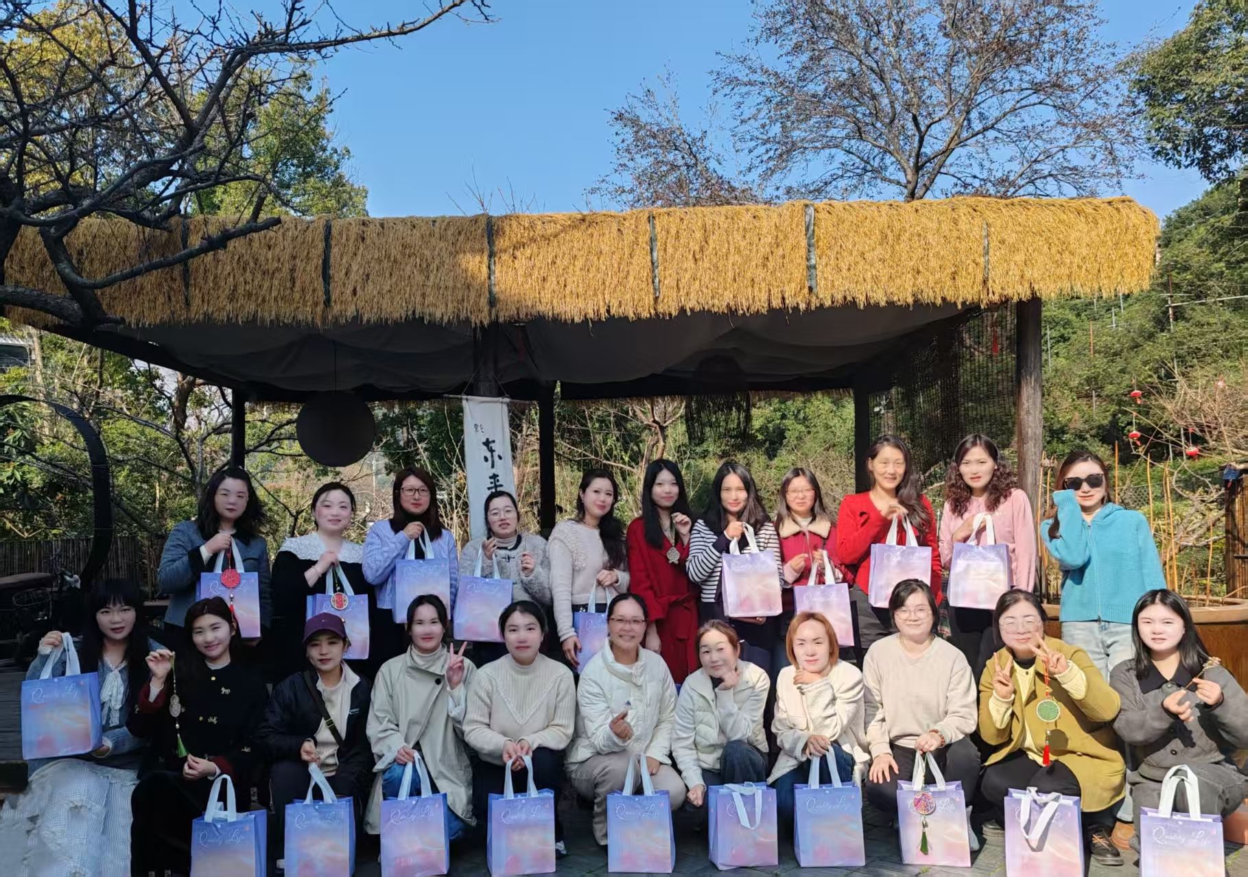 巧手承非遺·巾幗綻芳華|2026年通錦38女神節(jié)團(tuán)建活動(dòng)圓滿舉行